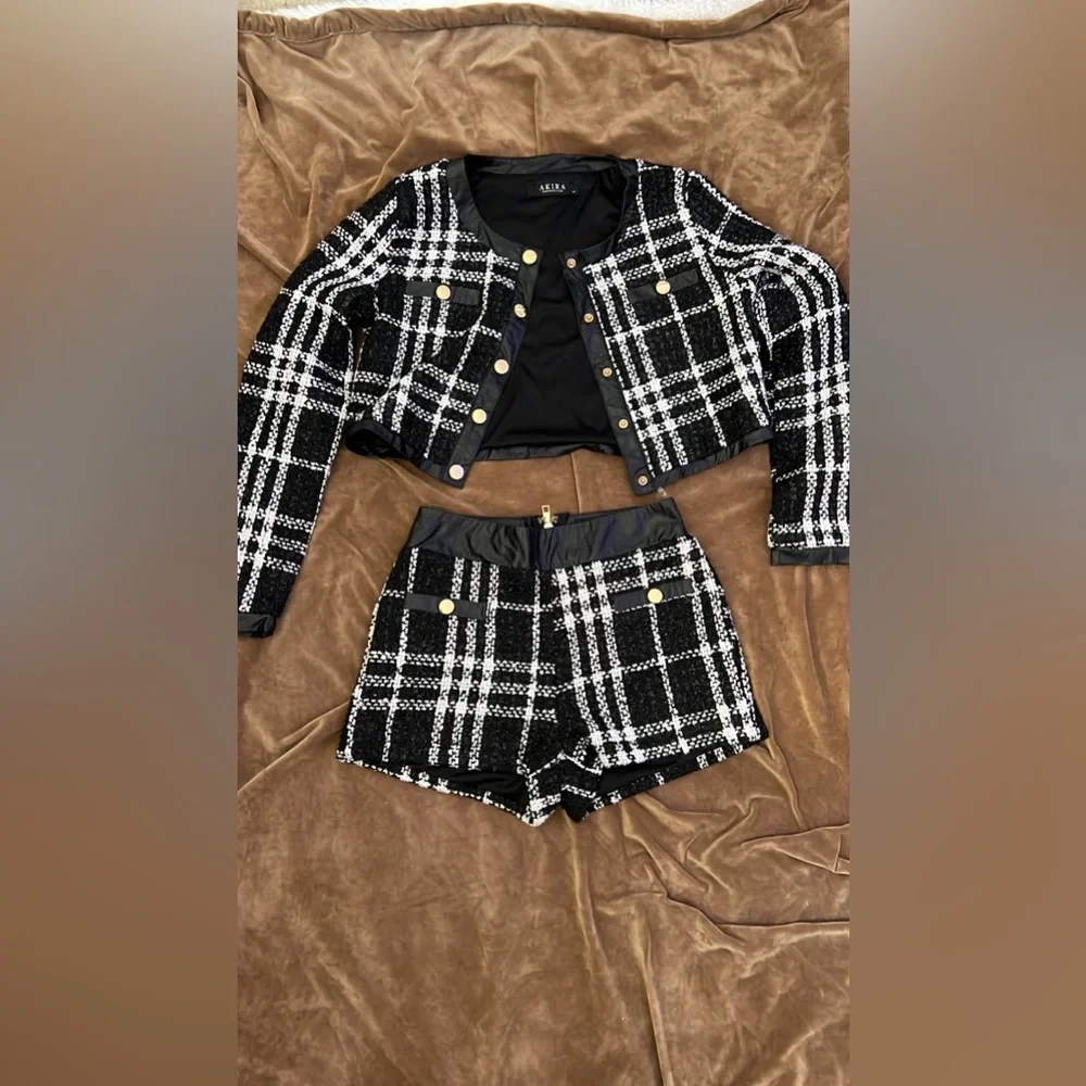 AKIRA | Short set | Size:chacket medium/small short - Picture 2 of 6
